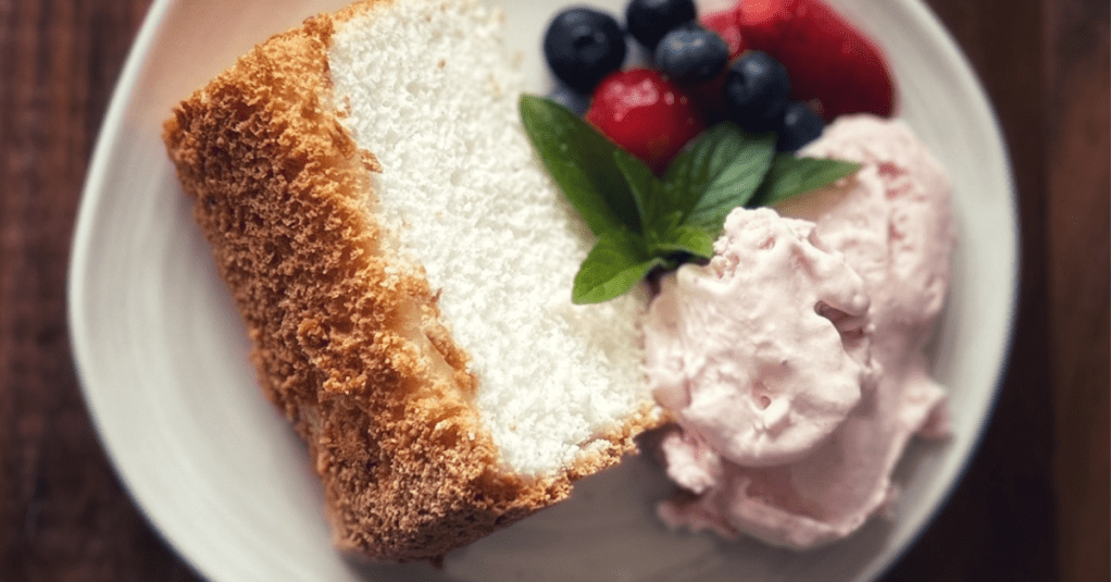 Angel or White Sponge Cake –&nbsp;1903